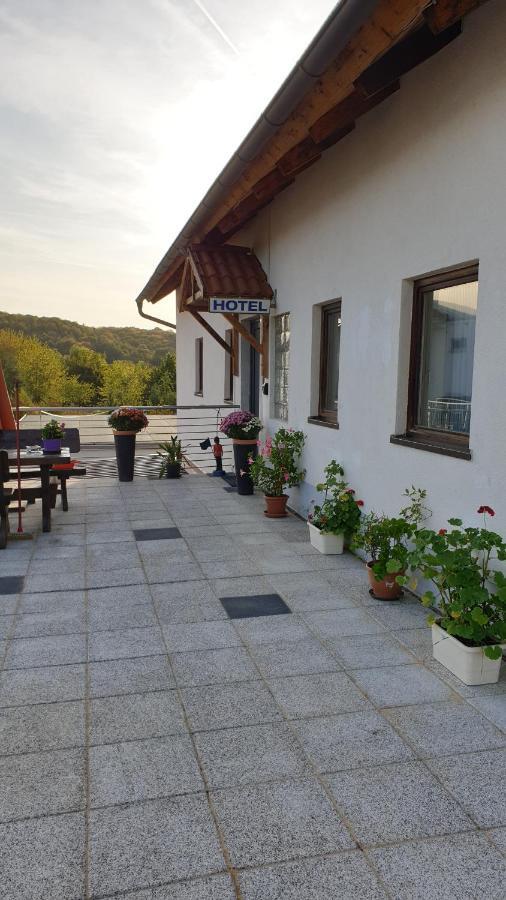 Mainstern Hotel Schonungen Dış mekan fotoğraf
